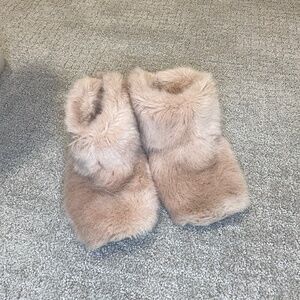 Ugg Amary Slippers